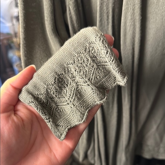 Olive Green Knit 3/4 Sleeve Cardigan - Picture 2 of 4